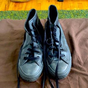Converse Leather Hightops